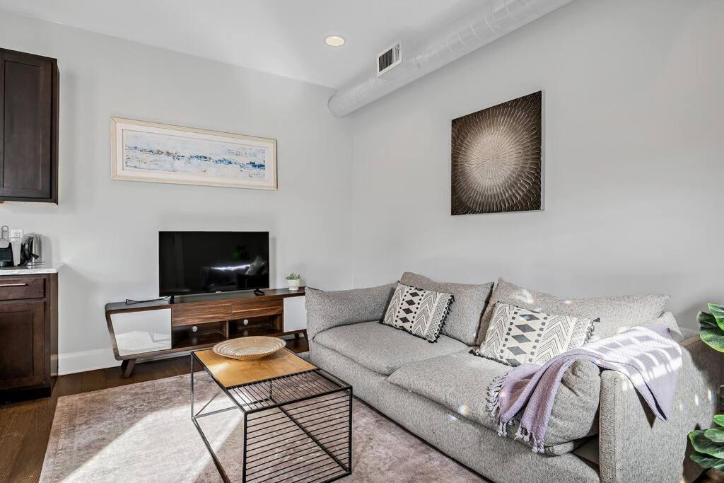 Charming Hbg Haven: Cozy 1Br Apt Harrisburg Eksteriør billede